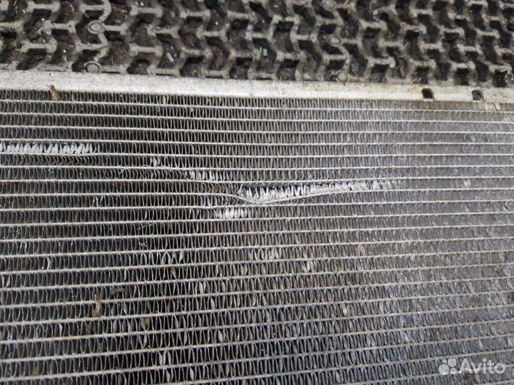 Радиатор кондиционера Cadillac SRX, 2005