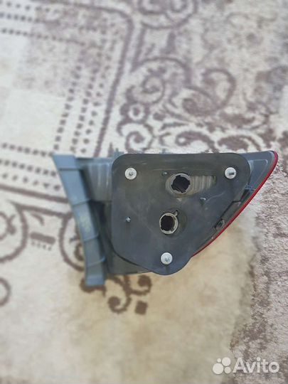 Фонарь задний внешний (правый) на civic 4D