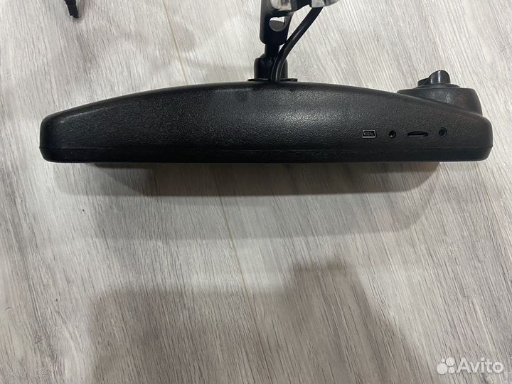 Салонное зеркало заднего вида с видеорегистратором