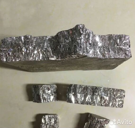 Висмут 99,99. 1кг