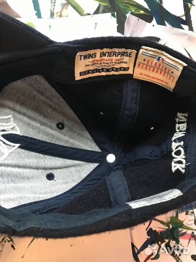 Кепка y2k new york бархатная