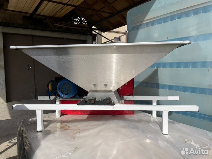 Электрическая дробилка Enoitalia 2M