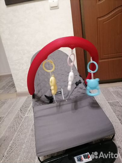 Шезлонг для новорожденных