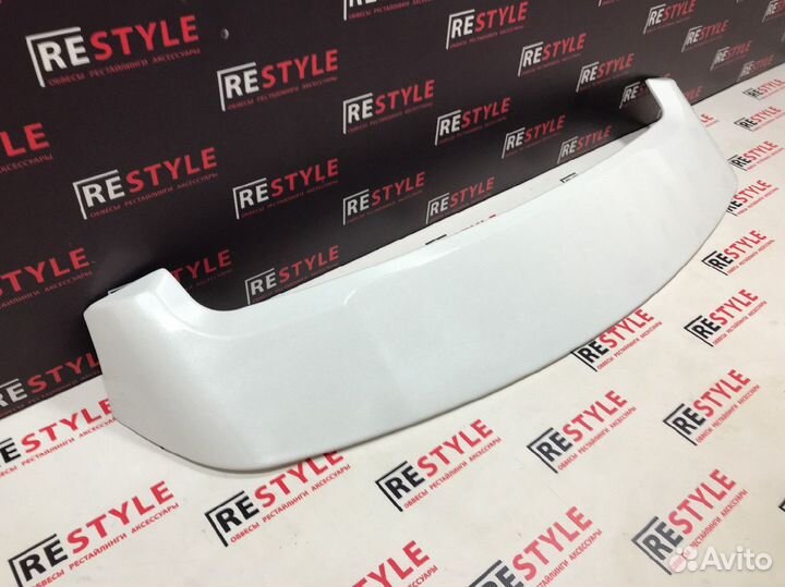 Спойлер Mitsubishi Outlander 12-19г Белый H2243