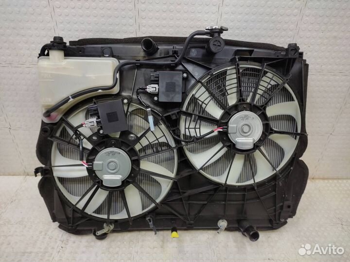 Радиатор охлаждения Lexus Rx 4 AL20 2015