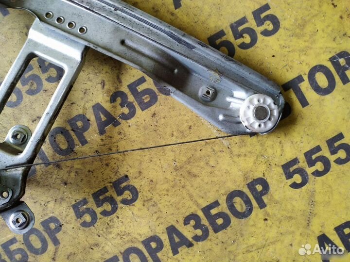 Chevrolet Cobalt Стеклоподъемник механ. задний R