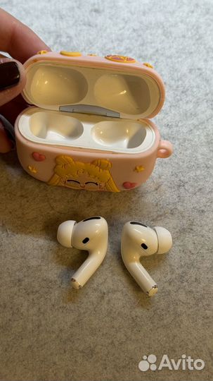 Беспроводные наушники Apple AirPods Pro