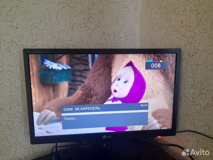 Телевизор LG 50 см+ приставка 20 каналов