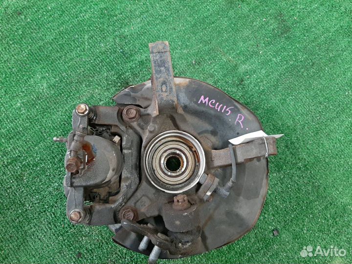 Ступица toyota harrier MCU15 1MZ-FE 4WD Передний Правый ABS контрактная