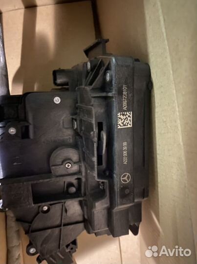 Замок двери Mercedes w213