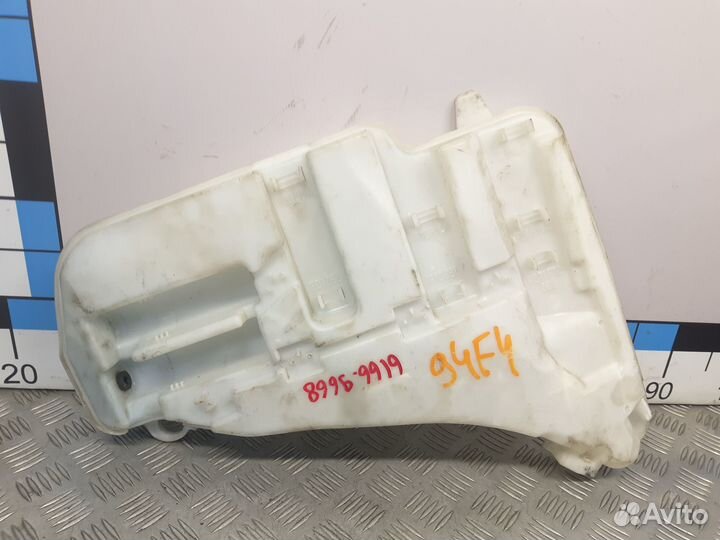 Б/У Бачок омывателя лобового стекла