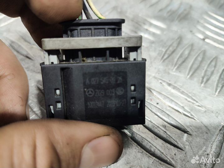 Б/У Разъем 3-pin Mercedes#001