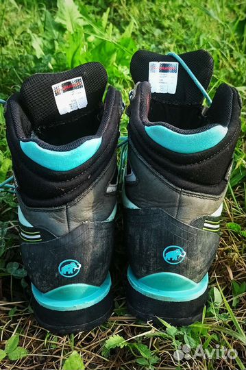 Горные ботинки