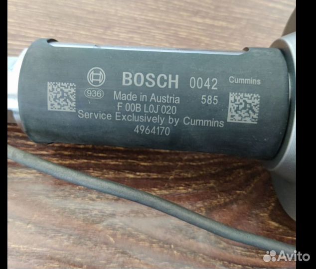 Форсунка Cummins 4964170, 4955524