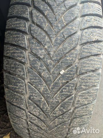 Goodyear UltraGrip Ice 2 215/55 R16