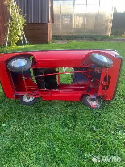 Педальный москвич СССР