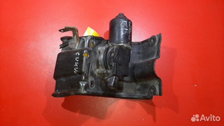 Моторчик стеклоочистителя передний Toyota Town Ace