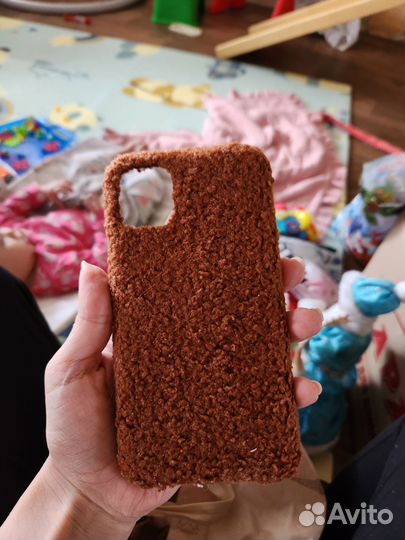 Чехол на iPhone 11