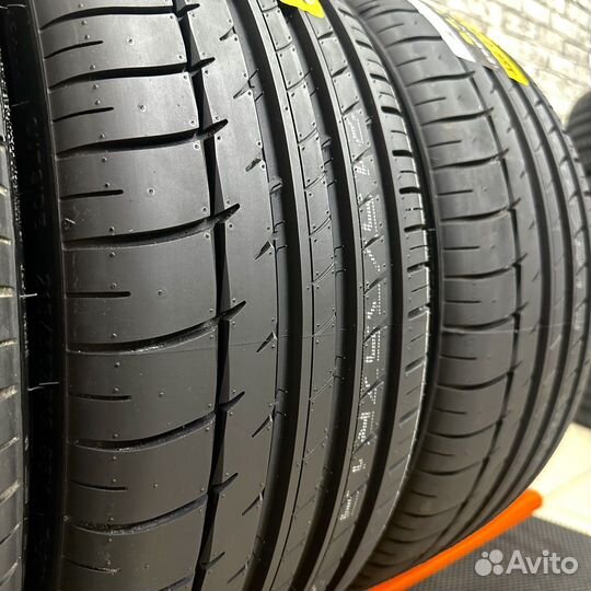 Triangle Sports TH201 215/35 R19 85Y