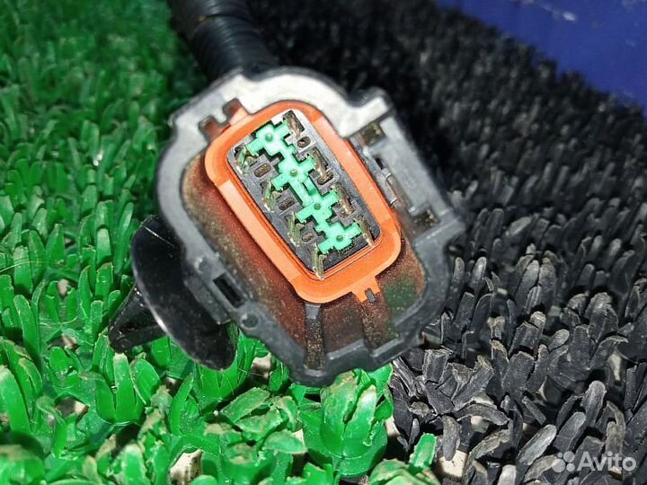 Проводка форсунок правая Nissan Patrol