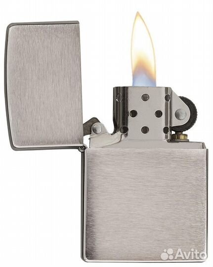 Зажигалка Brushed Chrome zippo 200