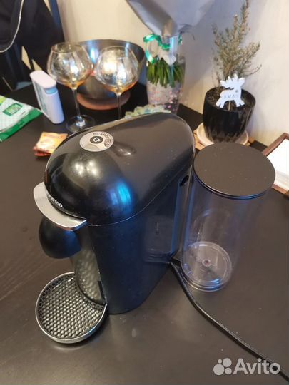 Капсульная кофемашина Nespresso Vertuo Plus