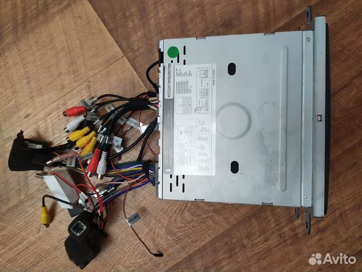 Головное устройство Renault duster