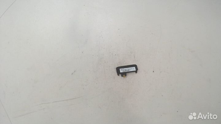 Ручка крышки багажника Audi A4 (B5), 1999