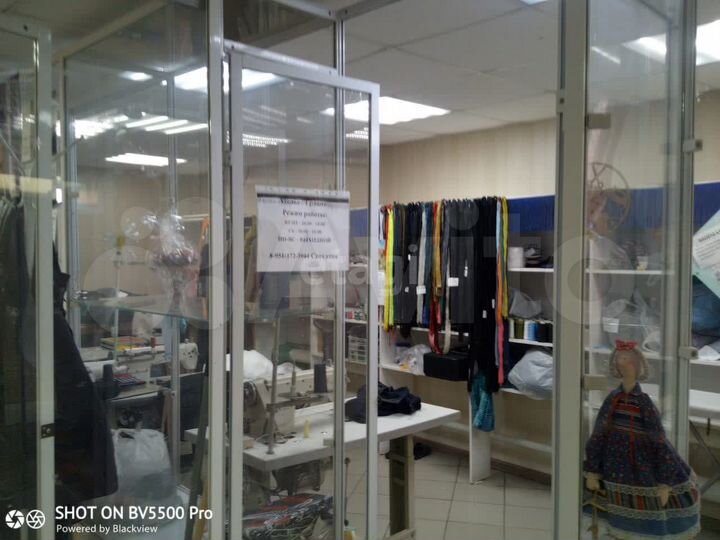 Продам торговое помещение, 163 м²