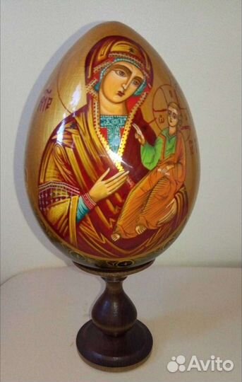 Яйцо-икона с Богородицей и Господом 1998 год