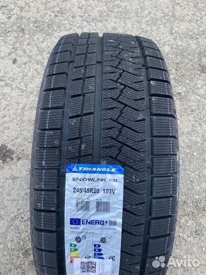 Triangle Snowlink PL02 245/45 R20 103V