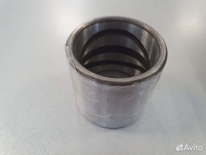 Втулка d60*72 h70 метал. для стреловых и ковшевых