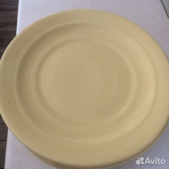Подтарельники