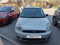 Ford Fiesta 1.3 MT, 2004, 245 000 км, с пробегом, цена 320 000 руб.