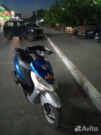 Скутер omaks Wind 2T