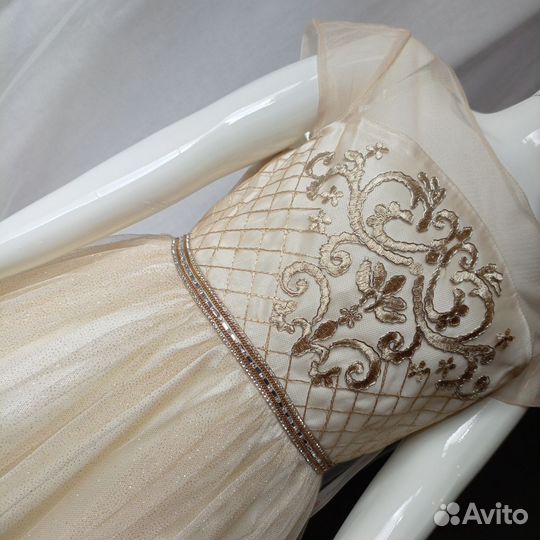 Платье праздничное для девочки 110