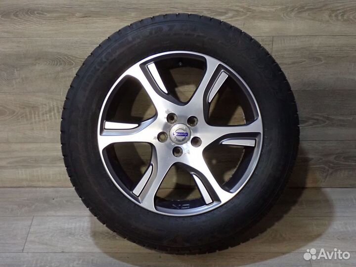 Комплект оригинальных колес Volvo XC60 R18