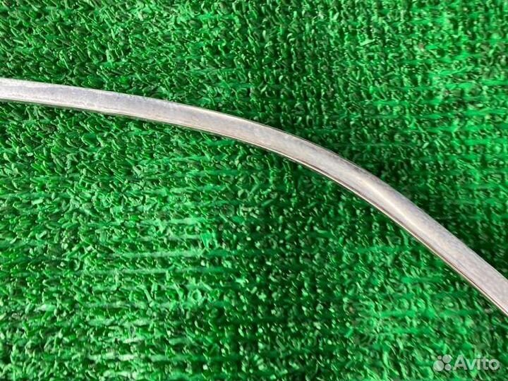 Молдинг стекла собачника задний левый Audi Q7 4LB