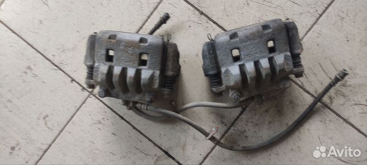 Тормоза передние Субару 294