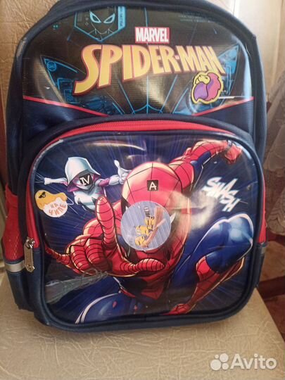 Школьный рюкзак marvel