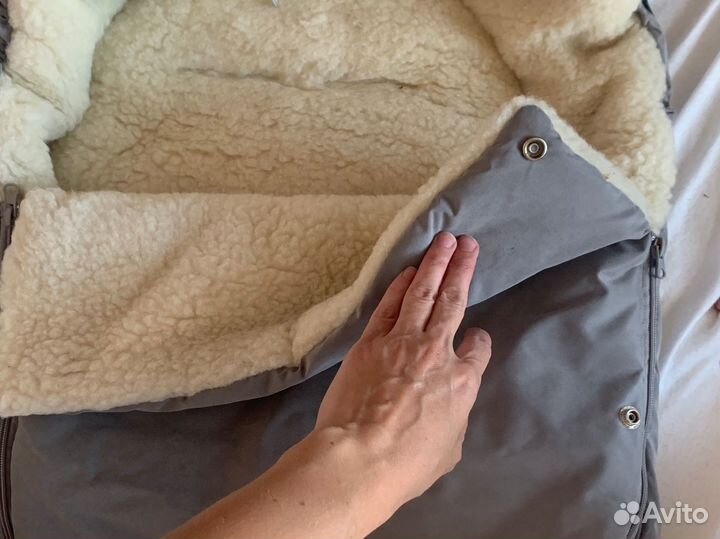 Зимний конверт в коляску на овчине