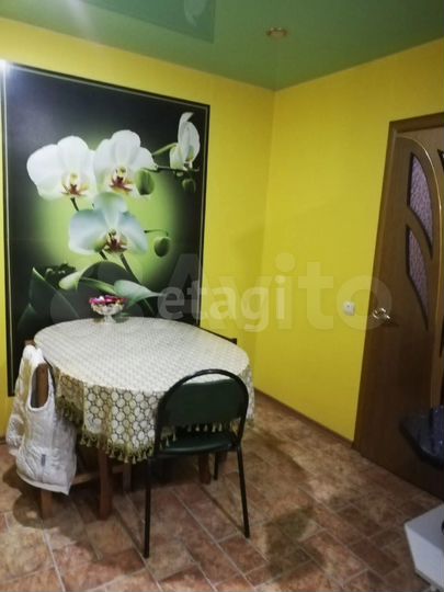 4-к. квартира, 76 м², 3/3 эт.