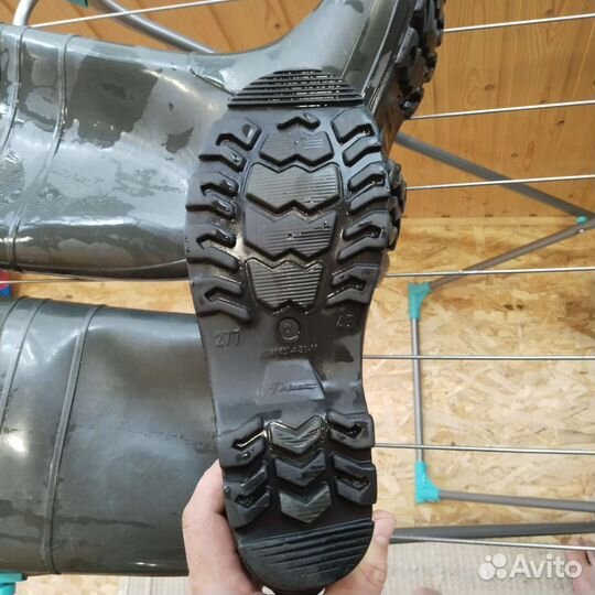 Сапоги резиновые болотные