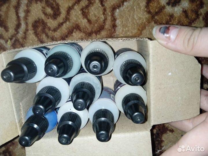 Акриловая краска