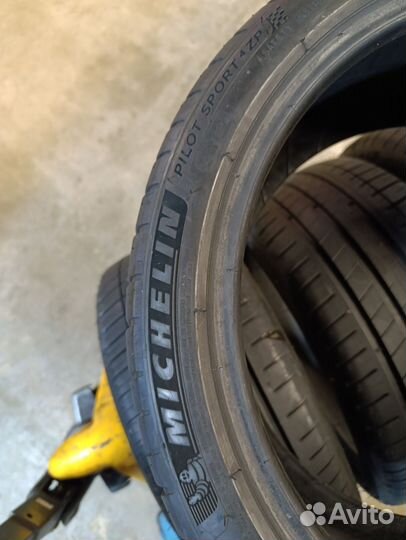 Michelin Pilot Sport 4 225/40 R18 92Y