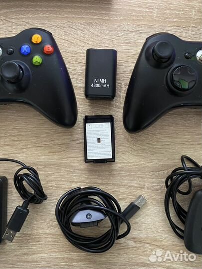 Геймпады Xbox 360 беспроводные +аксессуары