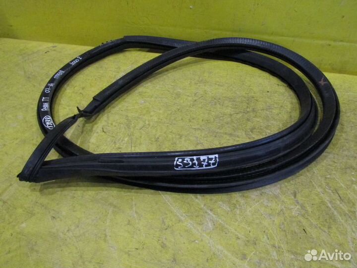 уплотнитель 1854590 scania. уплотнитель правой двери. уплотнитель двери solaris 1. 821404 kit. уплотнитель правой двери.