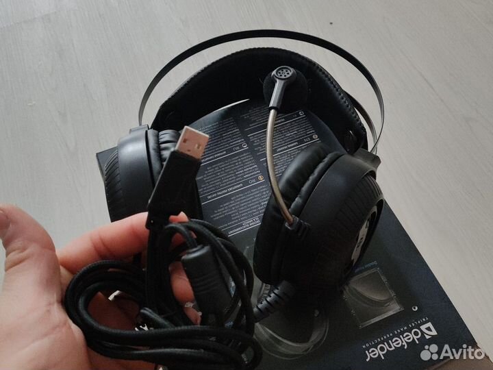Игровые наушники с микрофоном Defender