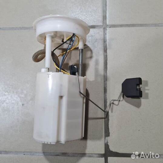 Бензонасос топливный Volkswagen Polo 5