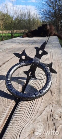 Кованое кольцо на калитку или ворота, молоток